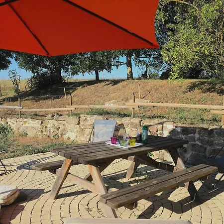 Le Corral Nyaraló *